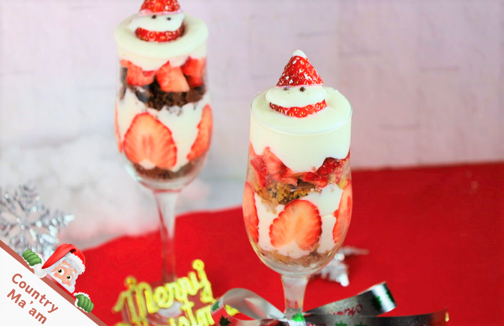 NO.17  PERFECT FOR XMAS! LAYER DESSERT WITH YOGURT & FRUITS